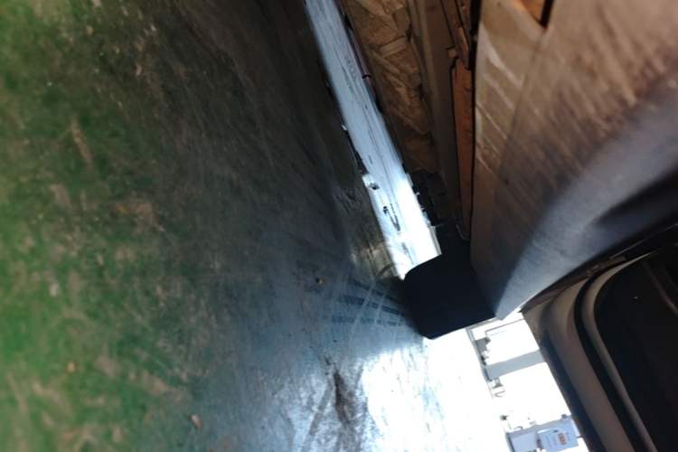 Used Buick Velite 6 2023 430km Range Commuter Version Right Side Sill