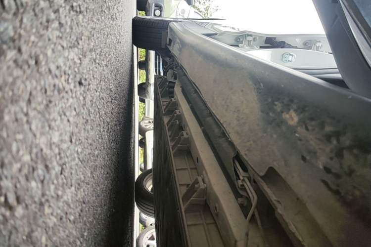 Used Buick Velite 6 2023 430km Range Commuter Version Right Side Sill