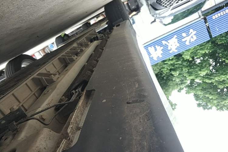 Used Buick Velite 6 2023 430km Range Commuter Version Right Side Sill