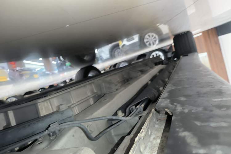 Used Buick Velite 6 2023 430km Range Commuter Version Right Side Sill