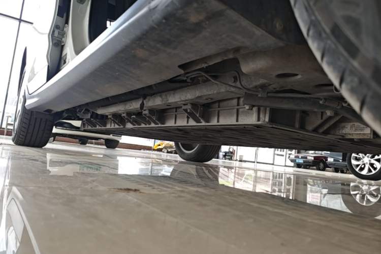 Used Buick Velite 6 2023 430km Range Commuter Version Right Side Sill