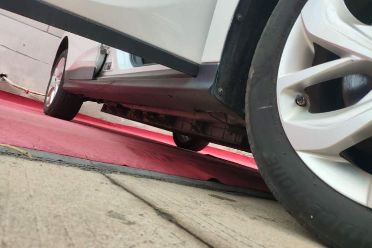 Used Buick Velite 6 2023 430km Comfort Edition Right Side Sill