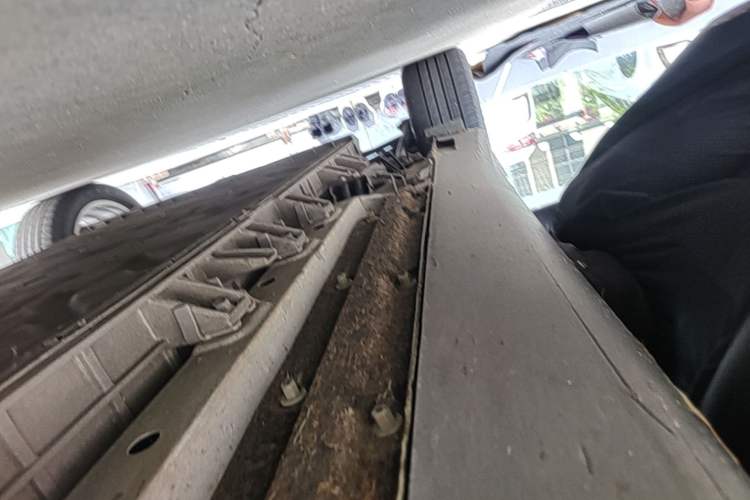Used Buick Velite 6 2023 430km Range Commuter Version Right Side Sill