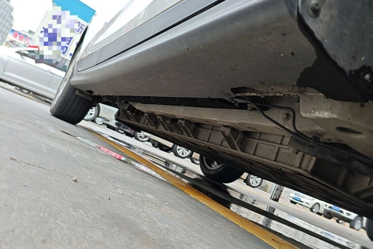 Used Buick Velite 6 2023 430km Range Commuter Version Right Side Sill