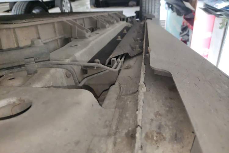 Used Buick Velite 6 2023 430km Range Commuter Version Right Side Sill