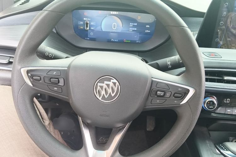 Used Buick Velite 6 2023 430km Range Commuter Version Steering Wheel