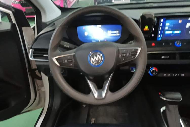Used Buick Velite 6 2023 430km Range Commuter Version Steering Wheel
