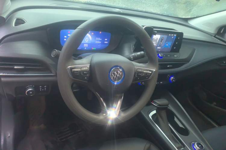 Used Buick Velite 6 2023 430km Range Commuter Version Steering Wheel