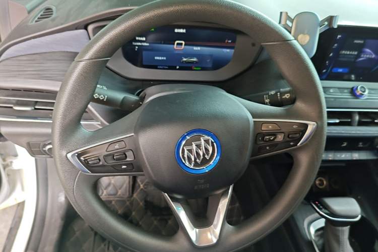Used Buick Velite 6 2023 430km Range Commuter Version Steering Wheel