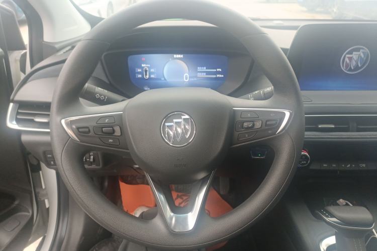 Used Buick Velite 6 2023 Revised Version 430 km Range – Commuter Edition Steering Wheel