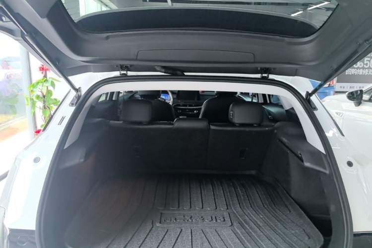 Used Buick Velite 6 2023 430km Comfort Edition Trunk