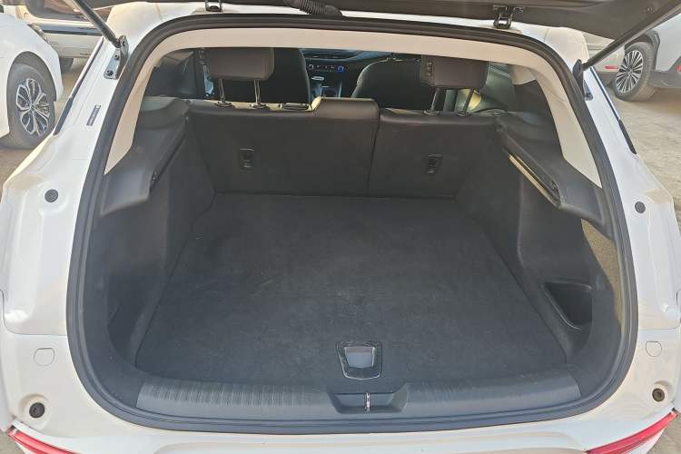 Used Buick Velite 6 2023 430km Comfort Edition Trunk