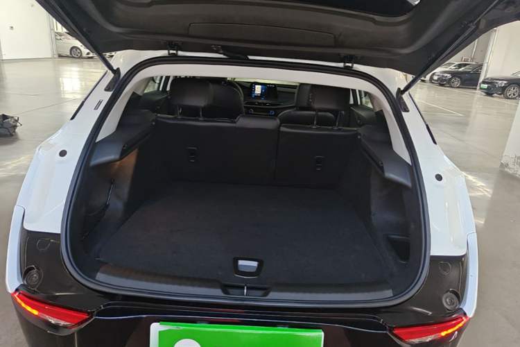 Used Buick Velite 6 2023 430km Comfort Edition Trunk
