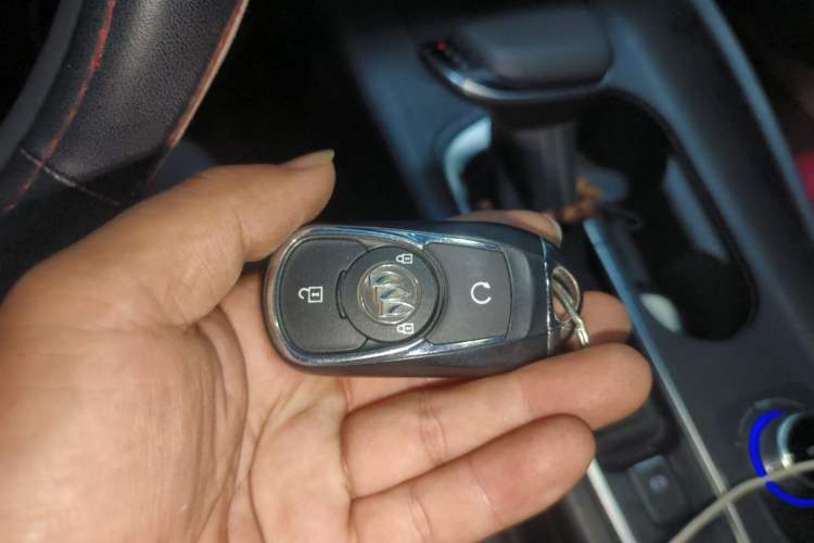 Used Buick Velite 6 2023 430km Range Commuter Version Vehicle Key