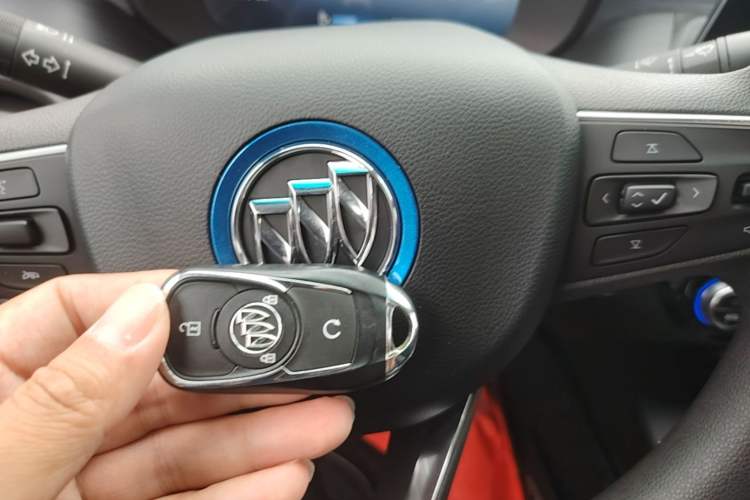 Used Buick Velite 6 2023 430km Range Commuter Version Vehicle Key
