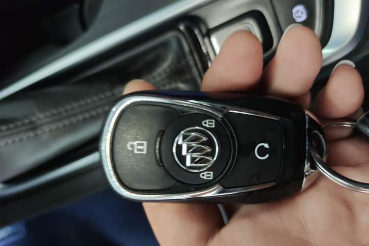 Used Buick Velite 6 2023 430km Range Commuter Version Vehicle Key