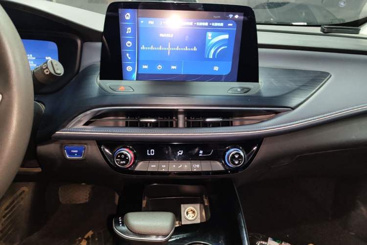 Used Buick Velite 6 2024 430km Enjoyment Version Audio And AC Panel