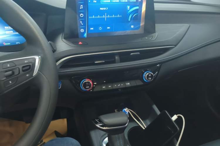 Used Buick Velite 6 2024 450km Enjoyment Plus Version Audio And AC Panel