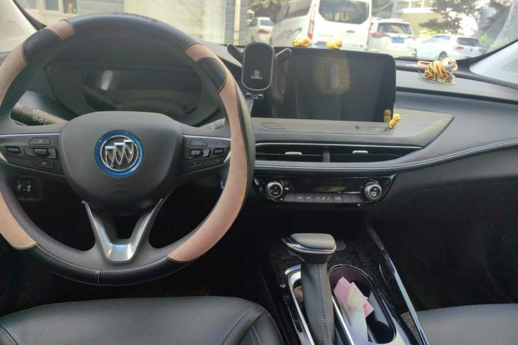 Used Buick Velite 6 2024 430km Comfort Edition Center Console