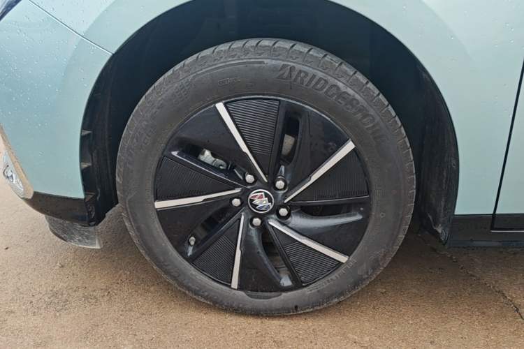 Used Buick Velite 6 2024 430km Enjoyment Version Left Front Wheel Hub