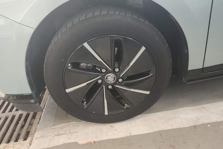 Used Buick Velite 6 2024 430km Enjoyment Version Left Front Wheel Hub