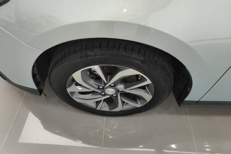 Used Buick Velite 6 2024 450km Enjoyment Plus Version Left Front Wheel Hub