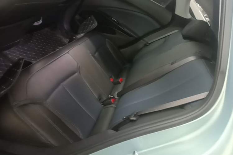 Used Buick Velite 6 2024 430km Enjoyment Version Left Rear Seat