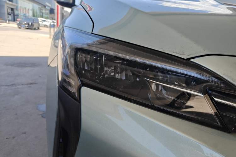 Used Buick Velite 6 2024 430km Comfort Edition Right Front Headlight