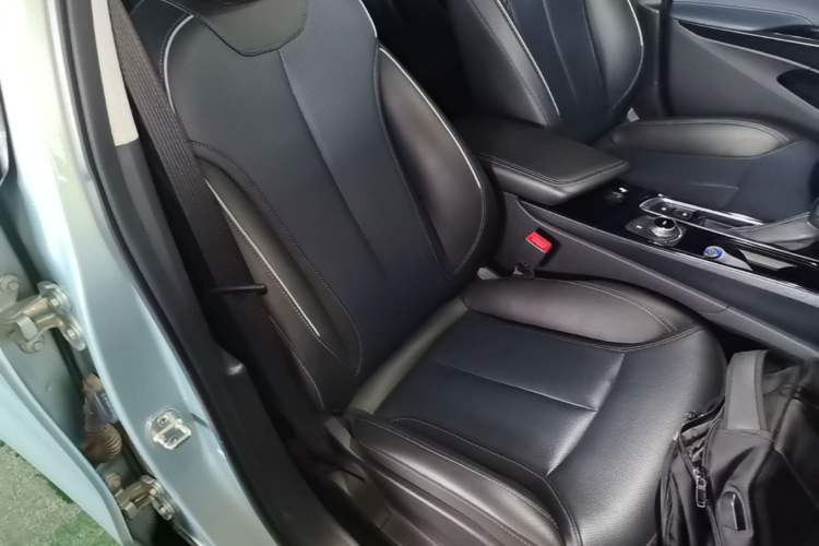 Used Buick Velite 6 2024 430km Comfort Edition Right Front Seat