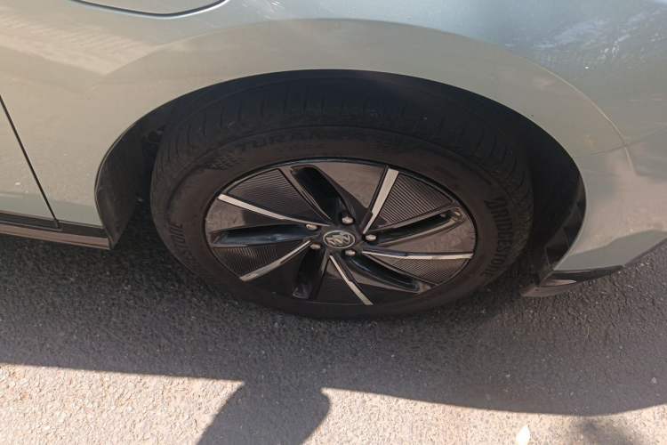 Used Buick Velite 6 2024 430km Enjoyment Version Right Front Wheel Hub