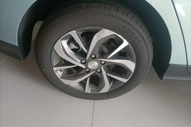 Used Buick Velite 6 2024 430km Enjoyment Version Right Rear Wheel Hub