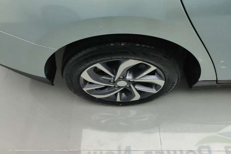 Used Buick Velite 6 2024 450km Enjoyment Plus Version Right Rear Wheel Hub