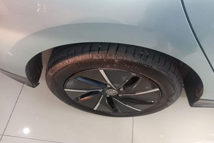 Used Buick Velite 6 2024 430km Enjoyment Version Right Rear Wheel Hub