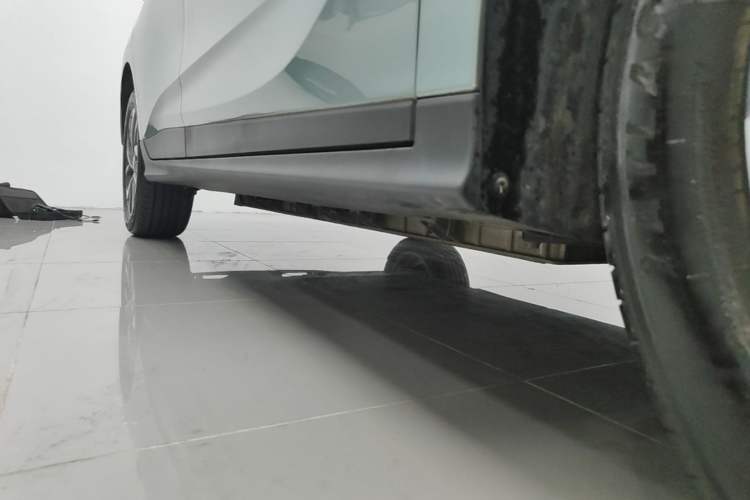 Used Buick Velite 6 2024 450km Enjoyment Plus Version Right Side Sill