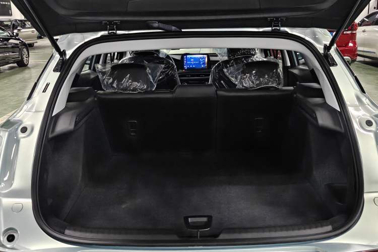 Used Buick Velite 6 2024 450km Enjoyment Plus Version Trunk