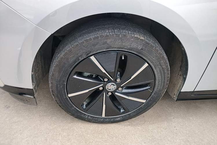 Used Buick Velite 6 2024 430km Enjoyment Version Left Front Wheel Hub