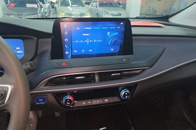 Used Buick Velite 6 2024 430km Comfort Edition Audio And AC Panel