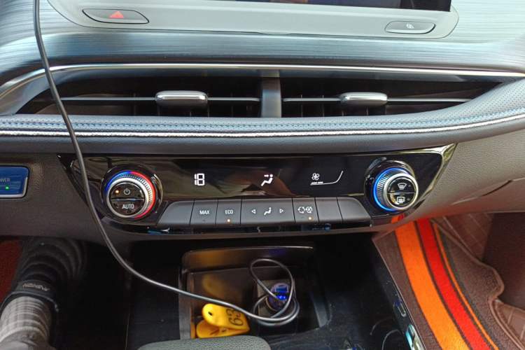 Used Buick Velite 6 2024 430km Enjoyment Version Audio And AC Panel