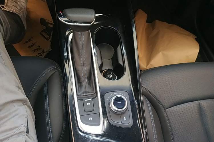 Used Buick Velite 6 2024 430km Comfort Edition Gear Lever