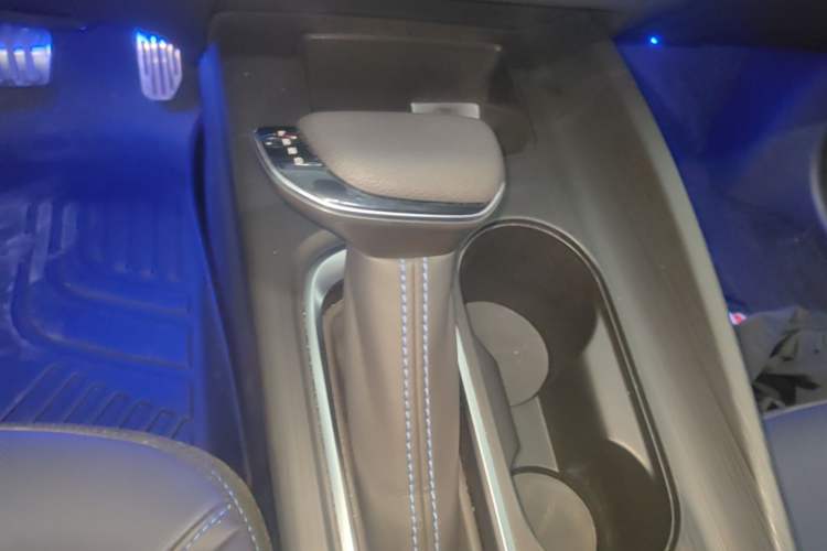 Used Buick Velite 6 2024 450km Enjoyment Plus Version Gear Lever