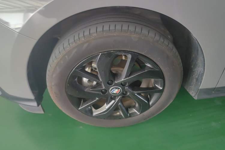 Used Buick Velite 6 2024 450km Enjoyment Plus Version Left Front Wheel Hub