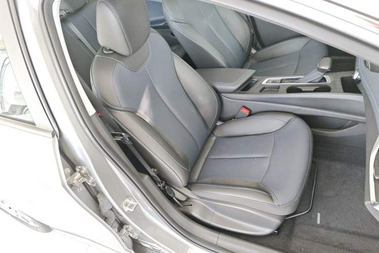 Used Buick Velite 6 2024 450km Enjoyment Plus Version Right Front Seat