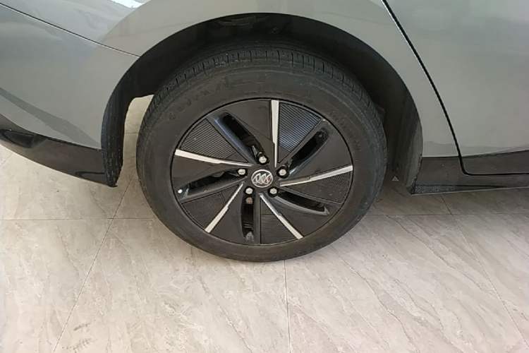 Used Buick Velite 6 2024 430km Comfort Edition Right Rear Wheel Hub