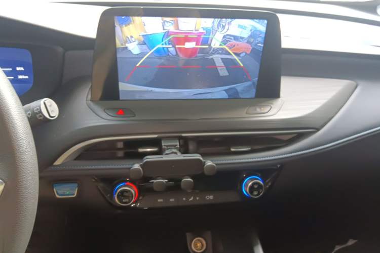 Used Buick Velite 6 2024 450km Enjoyment Plus Version Audio And AC Panel