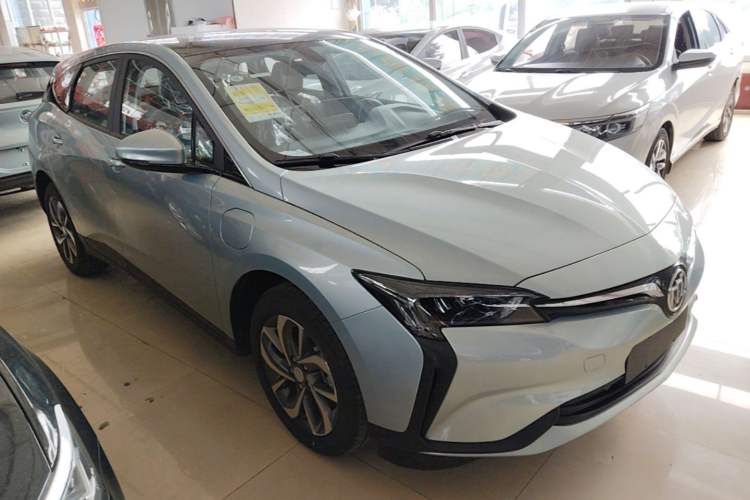 Used Buick Velite 6 2024 450km Enjoyment Plus Version Front Right 45 Deg