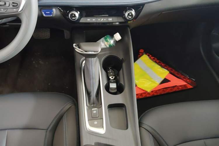 Used Buick Velite 6 2024 450km Enjoyment Plus Version Gear Lever