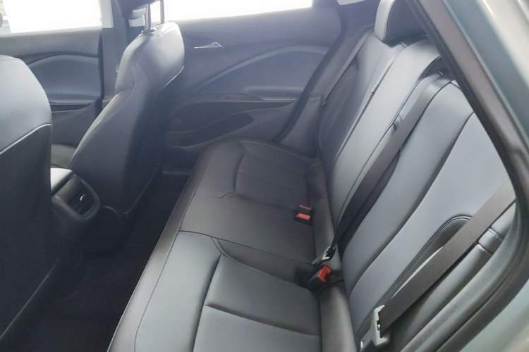 Used Buick Velite 6 2024 450km Enjoyment Plus Version Left Rear Seat