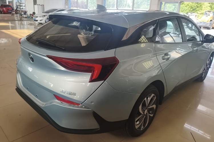 Used Buick Velite 6 2024 450km Enjoyment Plus Version Rear Right 45 Deg