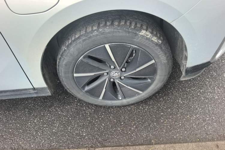 Used Buick Velite 6 2024 430km Comfort Edition Right Front Wheel Hub