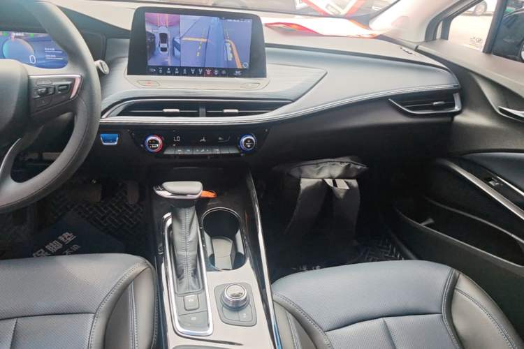 Used Buick Velite 6 2024 430km Comfort Edition Audio And AC Panel